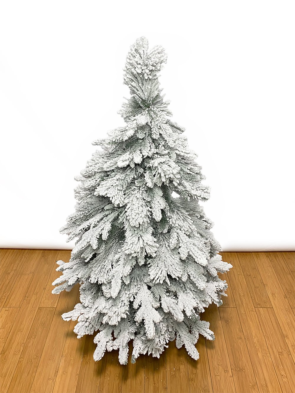 Елка Дворянская с посыпкой серебро 120 - 300см