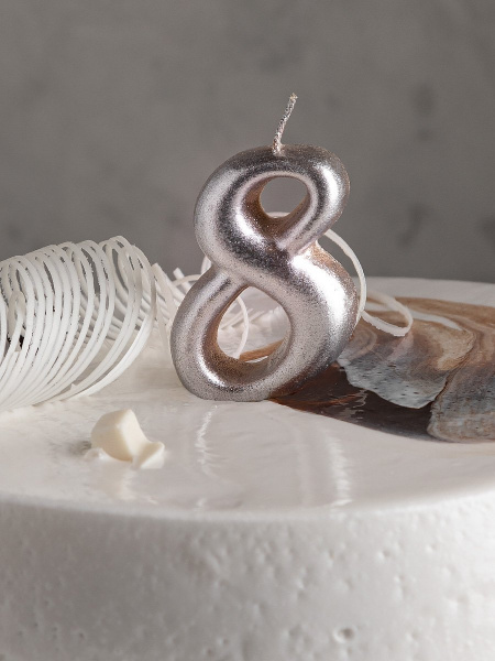 Свеча цифра 8 "Овал" серебро