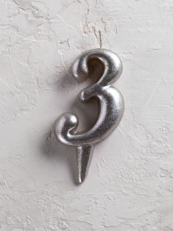 Свеча цифра 3 "Овал" серебро