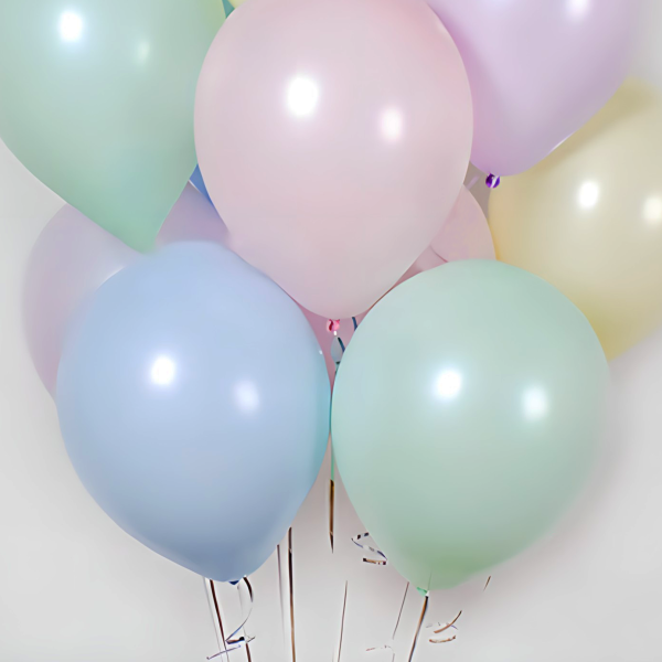 Сет №80 "11 макаронсов", фонтан из 11 шаров