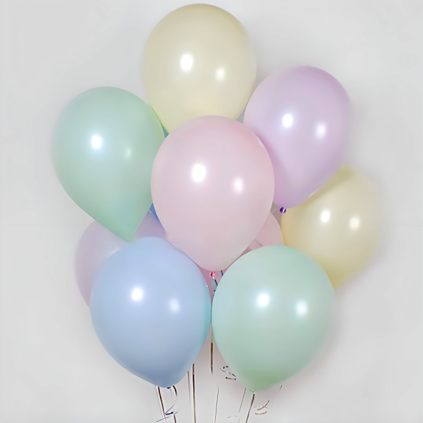 Сет №80 "11 макаронсов", фонтан из 11 шаров