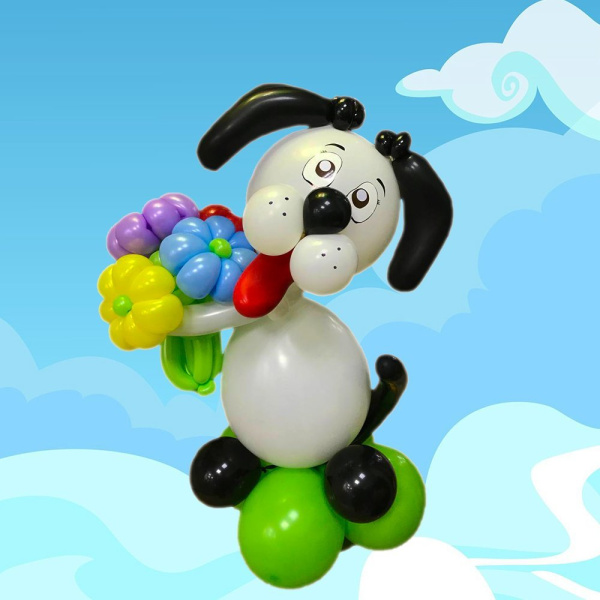 Фигура из шаров "Собачка с букетом"