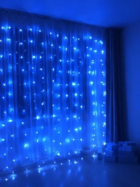 Гирлянда электрическая Штора 1,5х1,5 м (СИНИЙ)