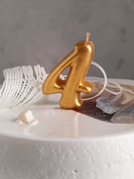 Свеча цифра в торт "Овал" золото 4